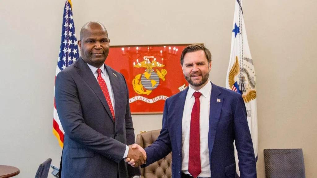 O encontro entre Daniel Chapo e JD Vance na Casa Branca simboliza uma nova fase da parceria Moçambique–EUA.