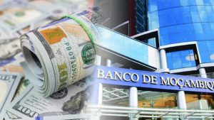 A imagem mostra uma das fachadas principais do Banco de Moçambique e a moeda usada para as transações internacionais (dólar)