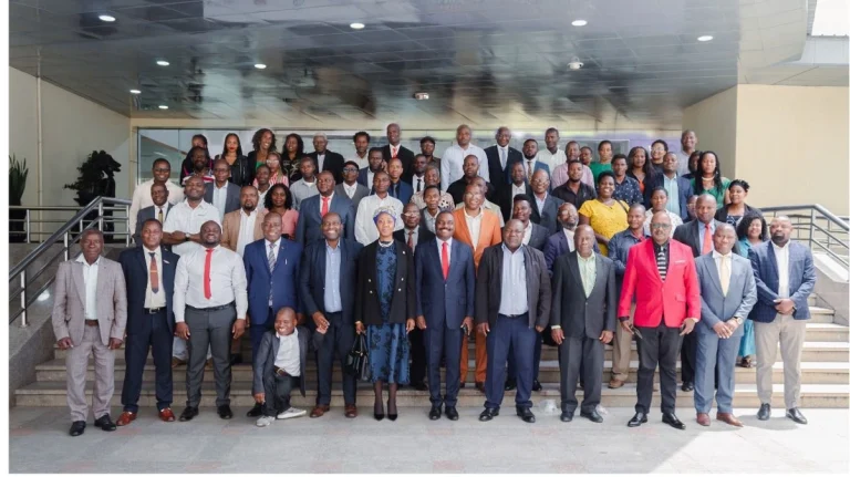A COTE reuniu partidos extraparlamentares em Maputo para reforçar a inclusão política e aprofundar o Diálogo Nacional Inclusivo