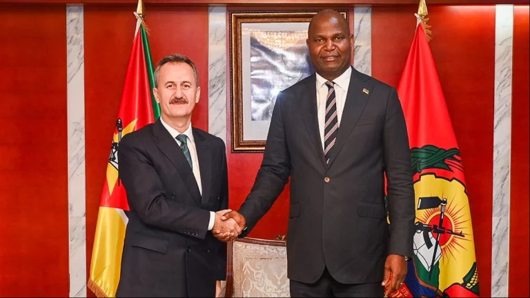 Cooperação Moçambique–Turquia: encontro reforça parceria militar e novas oportunidades estratégicas