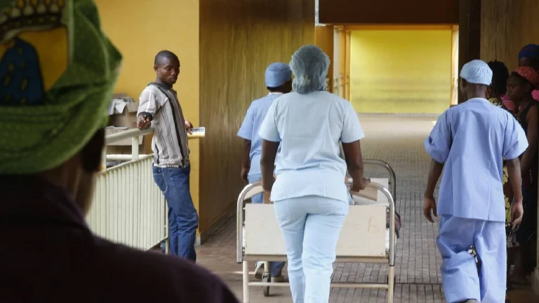 Estado expulsa 20 trabalhadores de saúde por desvio de medicamentos