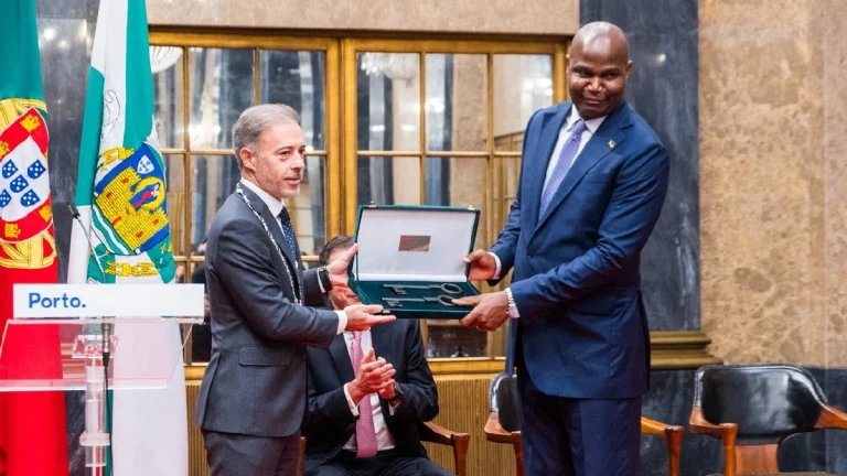 Porto reforça parceria com Moçambique