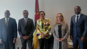 Moçambique e Canadá aprofundam cooperação para sectores sociais e económicos