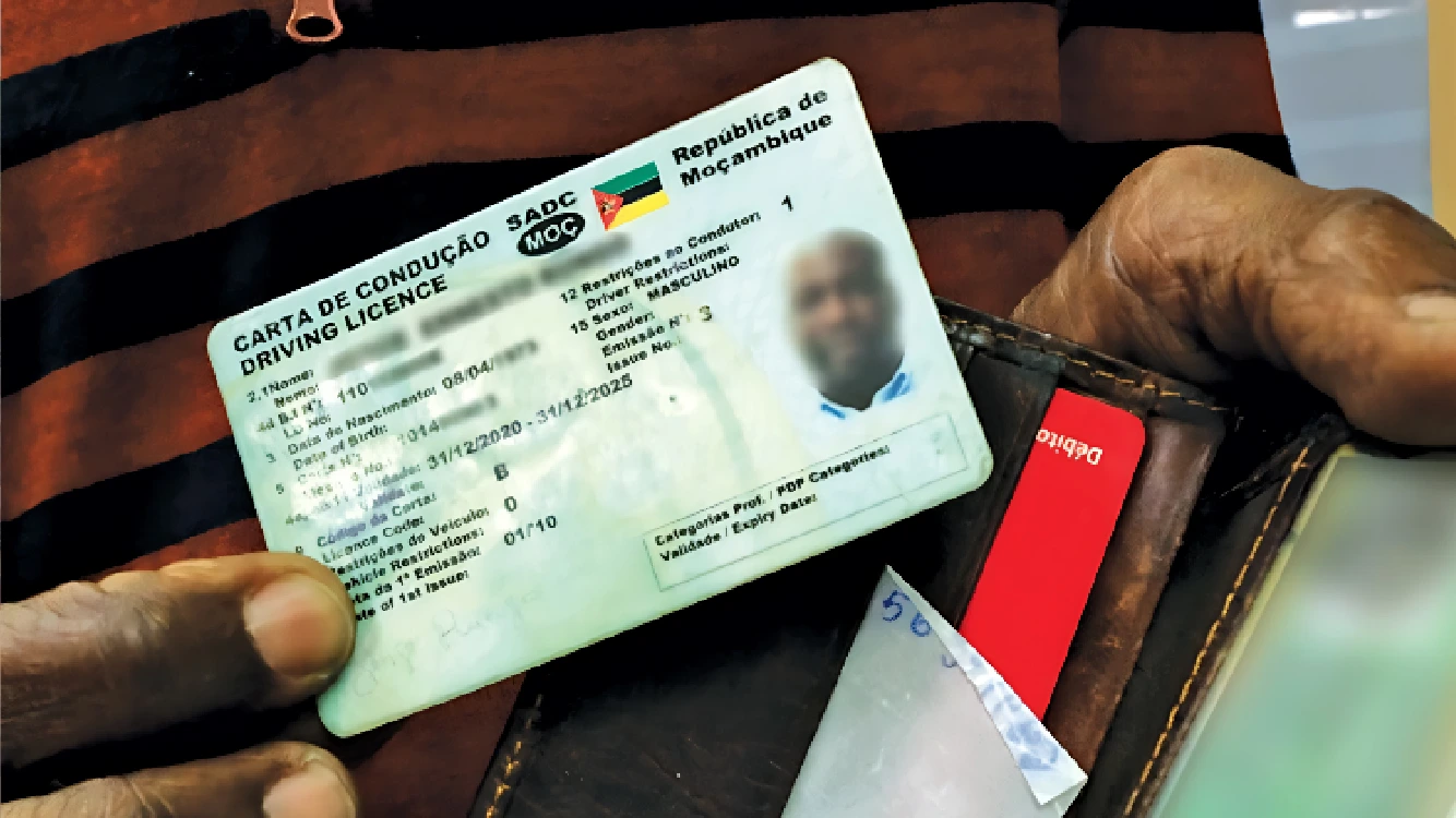 INATRO duplica impressão diária de cartas de condução em Moçambique