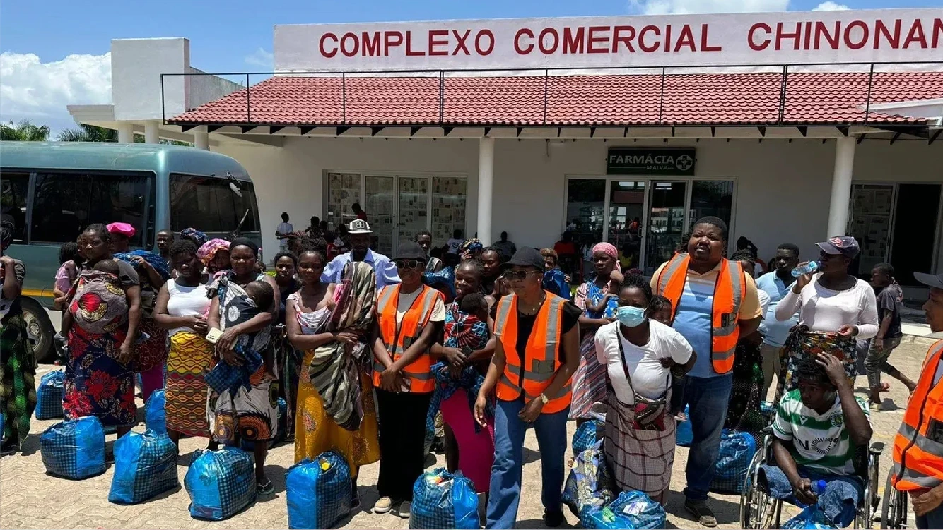 Mais de 300 famílias regressam às casas após cheias em Matola-Rio