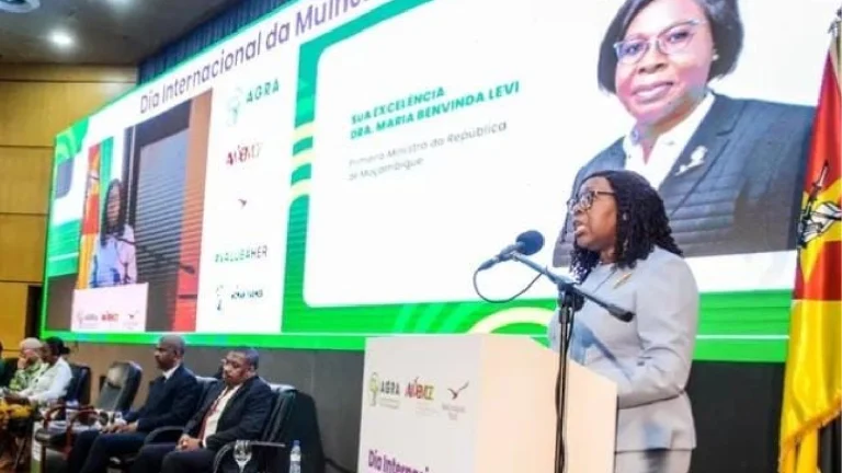 Primeira-Ministra defende autonomia das mulheres na agricultura